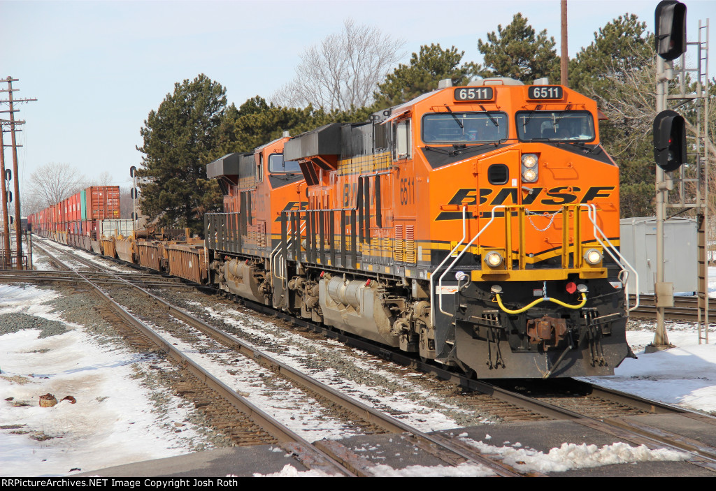 BNSF 6511 & BNSF 6756